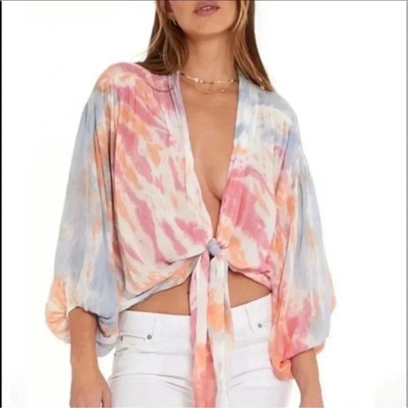 Young‎ Fabulous & Broke Ty Die Tie At Waist Blouse Small - Picture 2 of 8